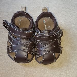 Very clean Baby sandals